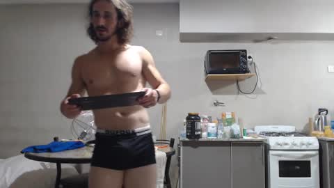 tom_show online show from November 23, 6:33 am