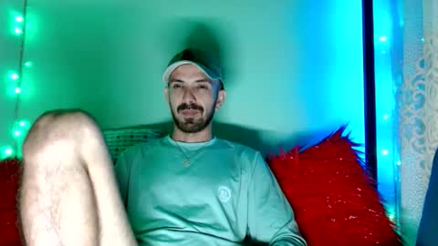 tomas gerauld. make me happy with 10000 tokens online show from April 28, 2:09 am