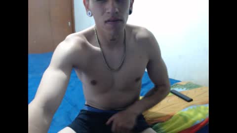 tomas_turbado_ online show from March 9, 5:01 am