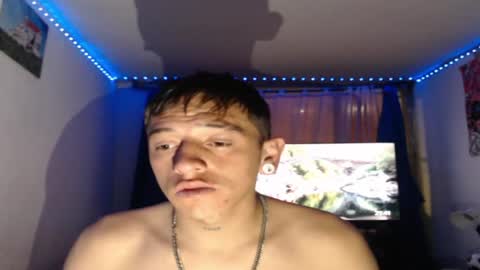 tomas_turbado_ online show from May 20, 2:41 am