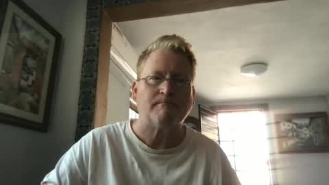 Hola online show from January 17, 6:02 pm