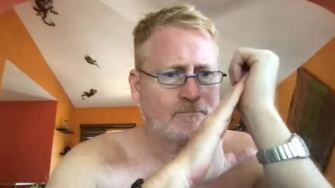 Hola online show from September 18, 6:34 pm