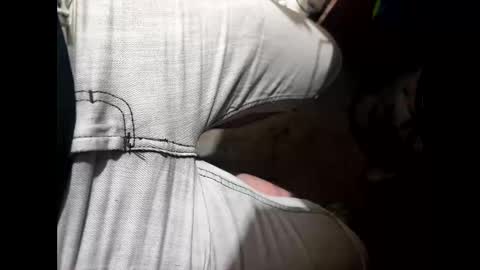 tomasturbador121 online show from April 28, 7:45 am