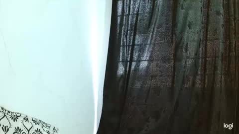 Blue online show from February 25, 9:26 pm