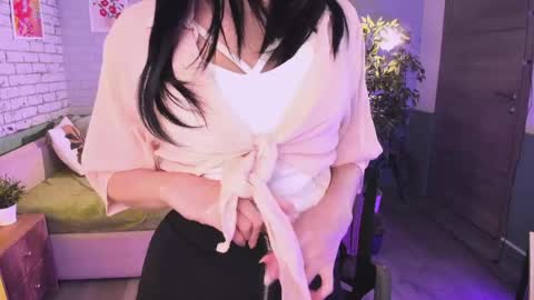 Tomie online show from April 20, 11:02 am