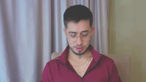tommas_johnson online show from July 23, 11:52 am