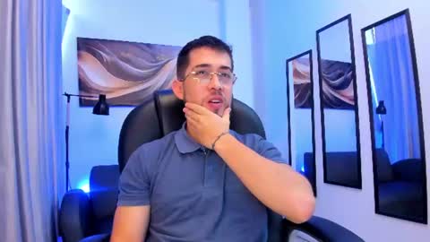 tommas_johnson online show from July 29, 12:05 pm