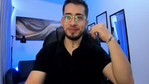 tommas_johnson online show from July 25, 12:03 pm