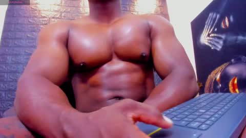 Tom Mike online show from April 25, 4:36 am