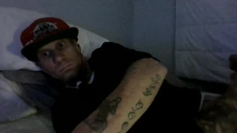 tommy10inch775 online show from June 27, 10:43 am