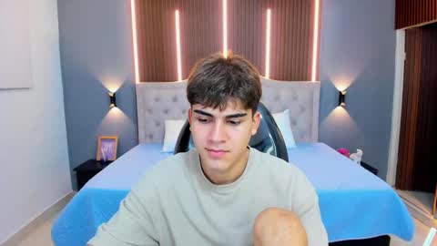 Tommy  online show from November 7, 4:26 am