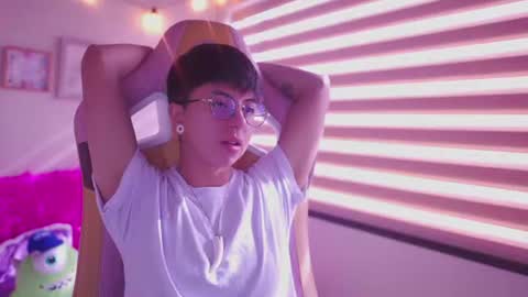 Blue  online show from June 13, 1:32 pm