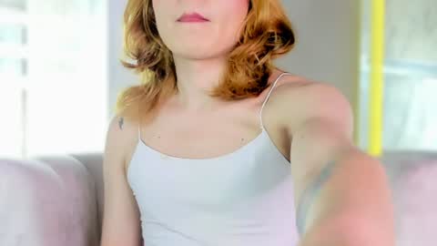 tommy_lovee online show from June 17, 3:44 am