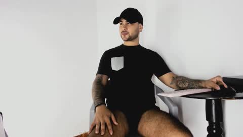 tommy_sccott online show from October 30, 2:12 am