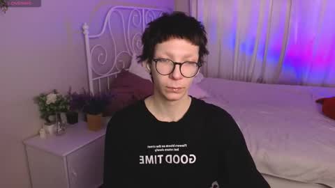 tommy_stars online show from March 18, 5:24 am