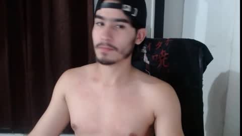 tommycutee21 online show from June 2, 9:11 am