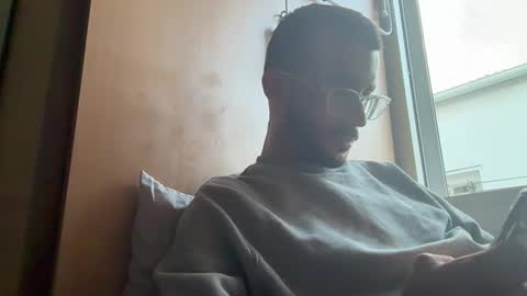 TOMMYDESIREX online show from May 15, 6:37 pm