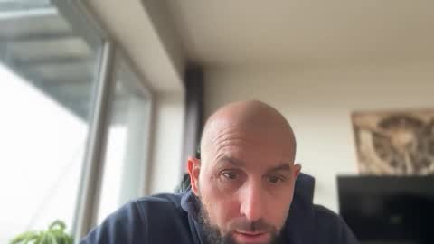 Thomas Fit online show from February 18, 11:43 am