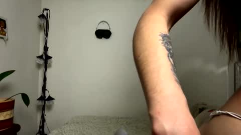 leyla  online show from March 14, 9:24 am