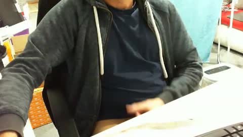 Tom online show from December 16, 2:45 pm