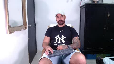 Tomas jhonson online show from January 26, 9:29 pm