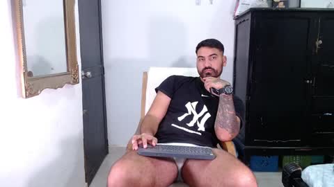 Tomas jhonson online show from January 27, 12:33 am