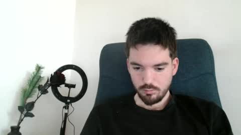 Onlyfans - Tomylind keep you in touch there online show from March 28, 10:05 am