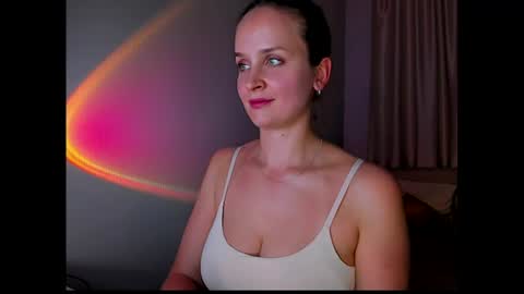 Tony and Alice online show from June 30, 7:45 pm