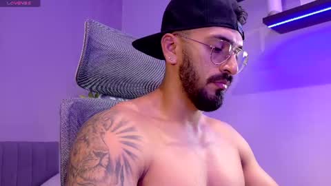 tony muscle1 online show from June 14, 11:12 am