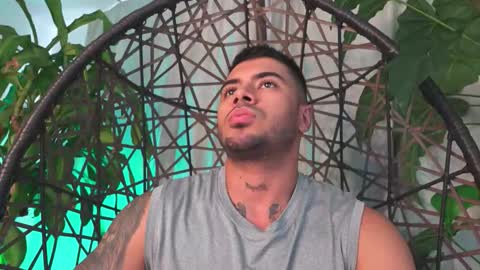 tony online show from November 9, 9:06 pm