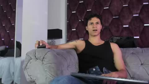 Tony Benedetti online show from July 11, 10:35 pm