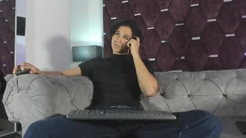 Tony Benedetti online show from April 29, 8:46 pm