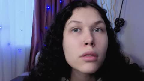 Lyna online show from November 23, 9:40 am