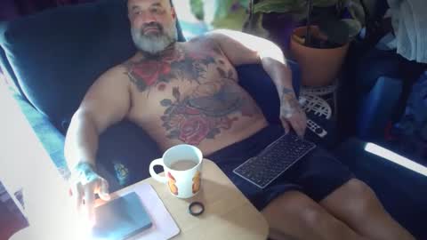 tonySF online show from December 1, 7:27 pm