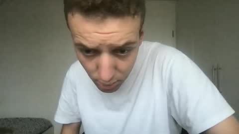 Max online show from September 18, 5:22 am