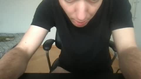 Max online show from November 13, 6:49 am