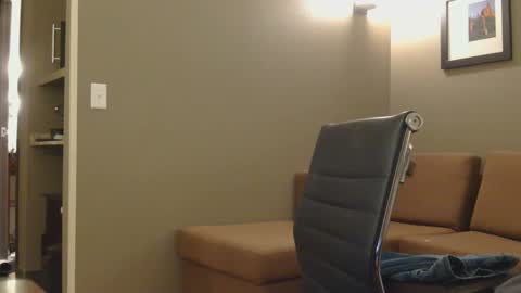 toomuchsmoke online show from January 10, 2:25 am