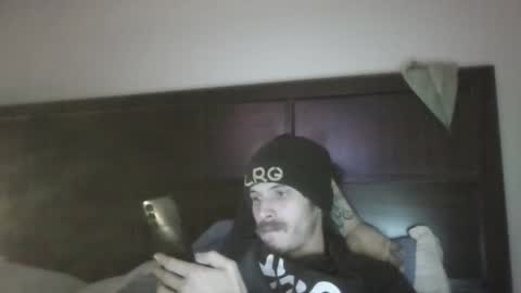 TooTall803 online show from December 15, 5:02 am