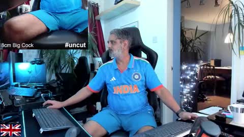 topalphaboss online show from November 13, 4:31 pm