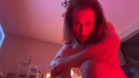 topherhopkins744 online show from March 31, 8:48 am
