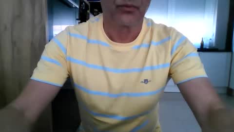 topsecreton online show from May 25, 10:43 am