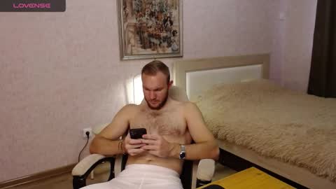 Glebaty online show from November 2, 1:11 pm