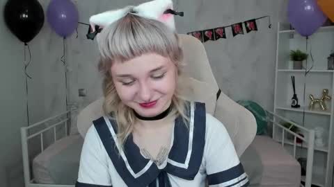 Tori online show from October 31, 12:22 am