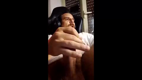 torocatanese81 online show from March 5, 1:53 pm