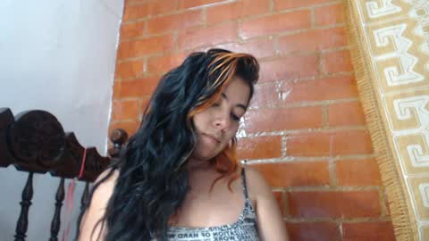 karla online show from April 5, 2:08 am