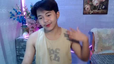 Toshiro online show from August 2, 2:08 pm