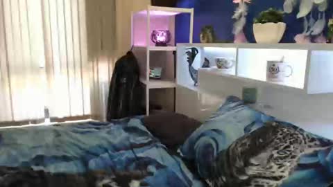 Milly online show from January 28, 12:05 am