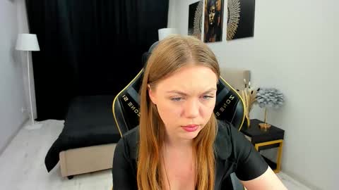 Touch The Heart online show from November 26, 3:48 am