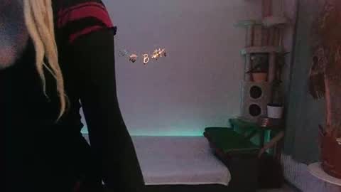 Patrizia online show from September 12, 2:02 am