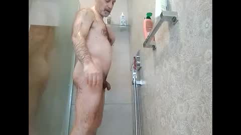 Snapshot of tra649167 chatting on February 1, 12:26 pm tra649167 online show from February 1, 12:26 pm